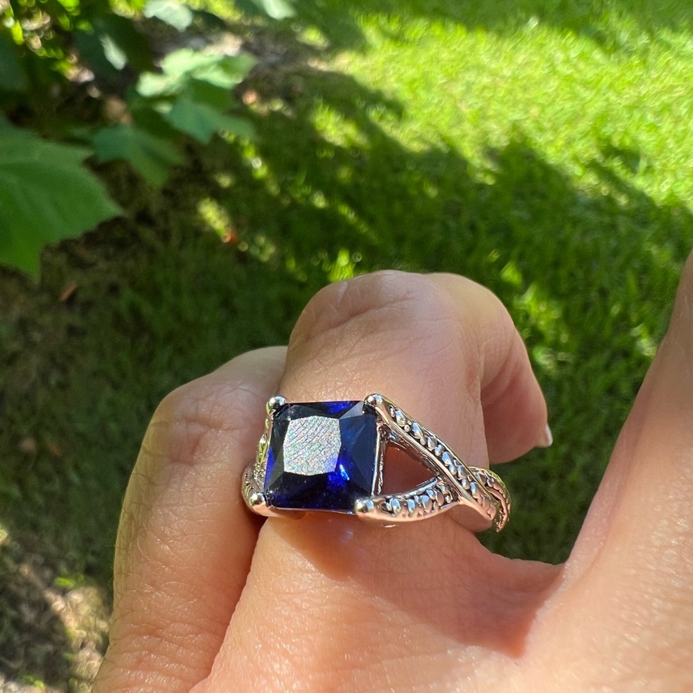 Silver-tone Royal Blue Costume Ring - Picture 13 of 15